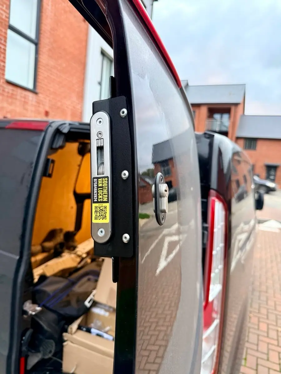 Van locks fitted in Leicester